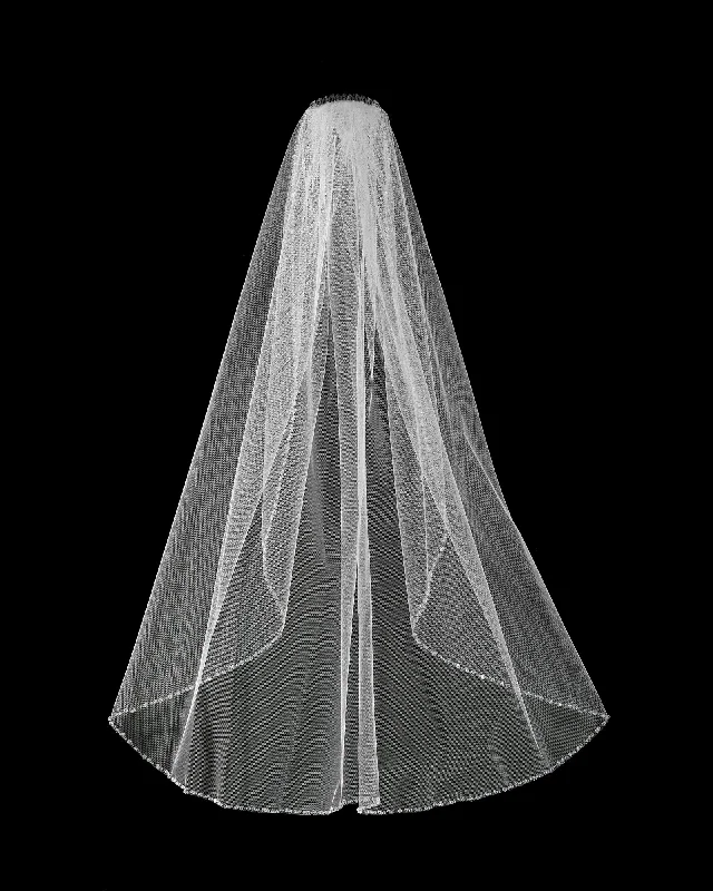 Beaded Edge White Veil and Tiara Elegant Men's Cashmere
